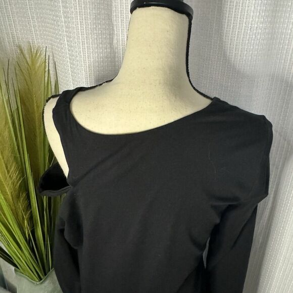 Boston Proper Women’s Large Long Sleeve Top Single Split Shoulder Black Tunic - Picture 6 of 12